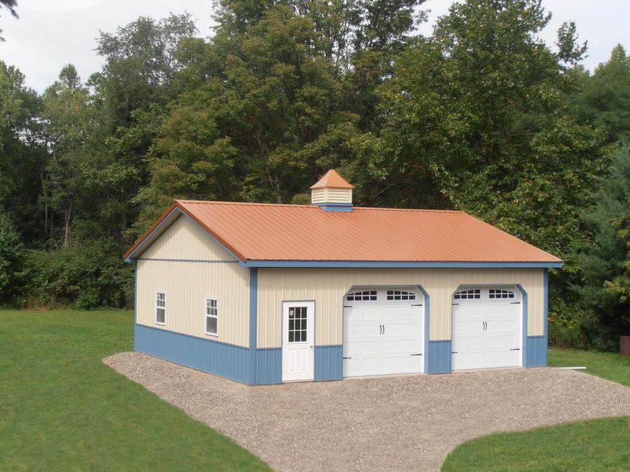 Pole Building