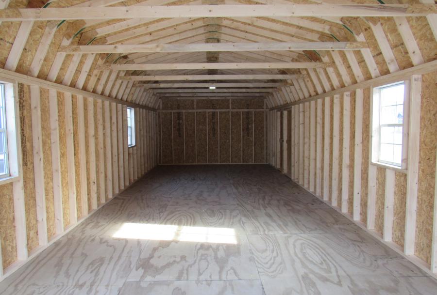 1 car garage with car