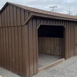 10x20 Quaker Horse Run In 