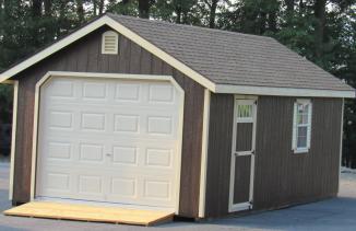 1 car garage with car