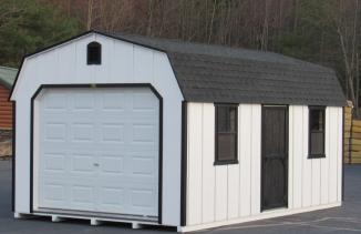 1 car garage with car